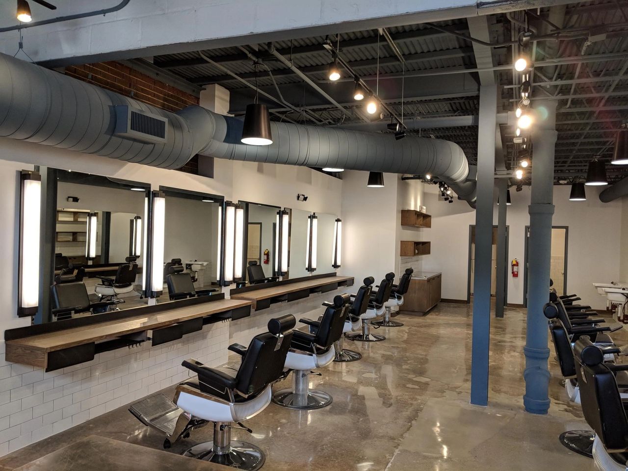 Upscale Grooming Salon & Retail
